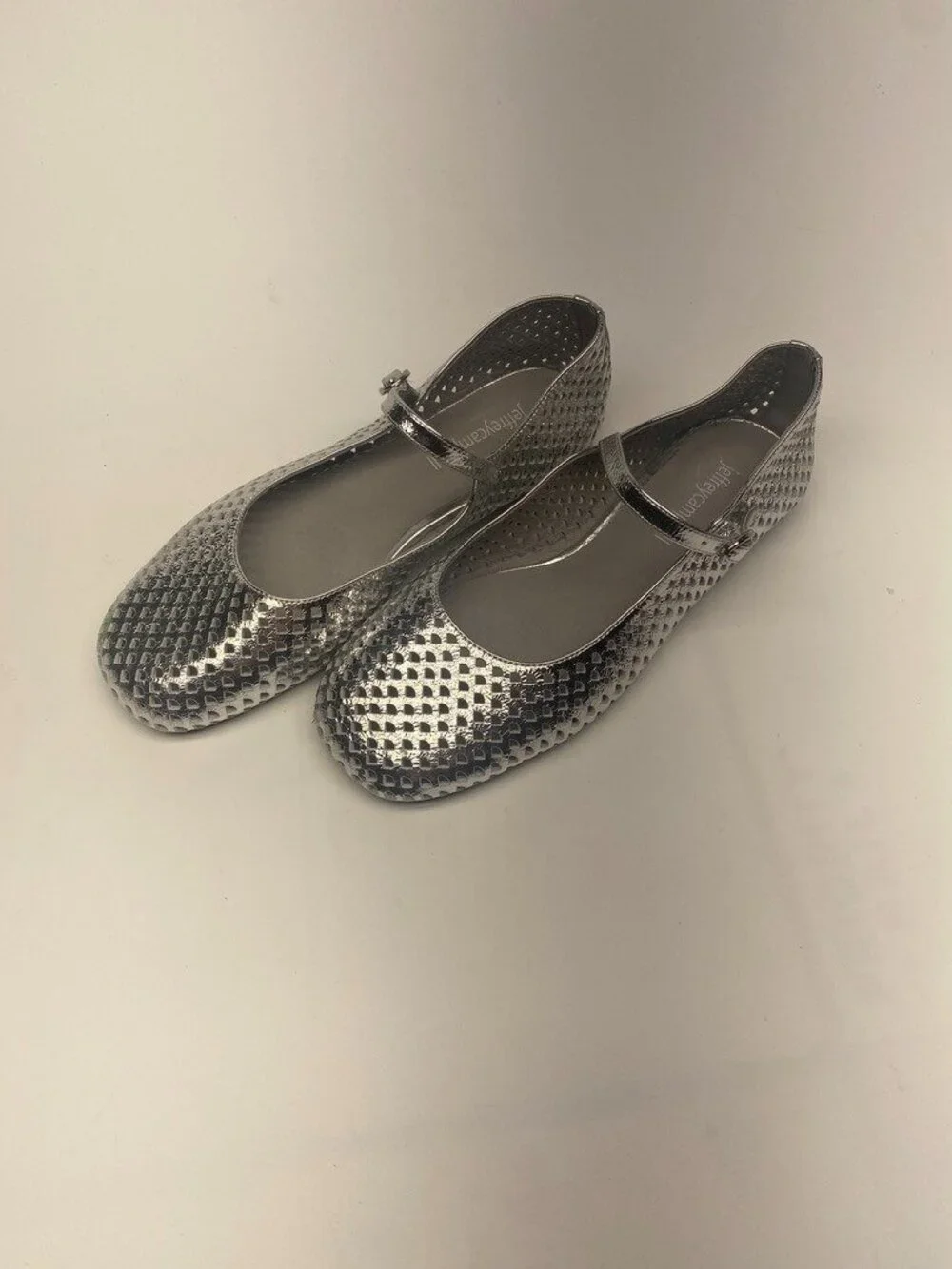 Jeffrey Campbell Womens Perforated Mary Jane Flat In Silver Sz 6